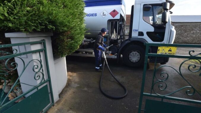 Fioul domestique : faut-il profiter de la baisse pour remplir sa cuve ?