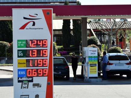 Carburants : pourquoi une baisse de 5 à 10 centimes est évoquée, sans retour immédiat à la normale