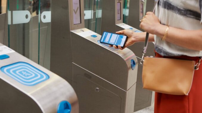 Navigo Annuel sur smartphone : ce qui change pour les abonnés Android, iPhone et Senior