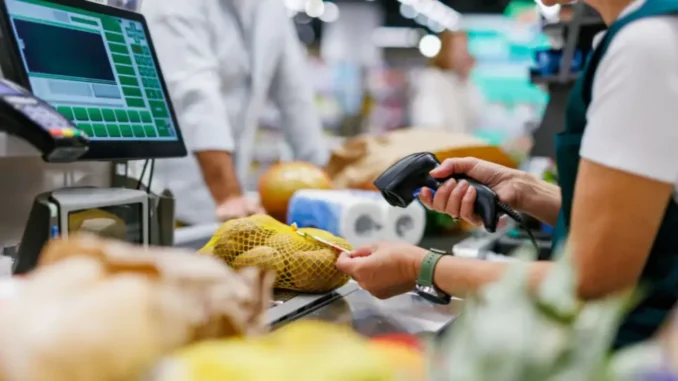 Bons plans : jusqu’à 80 % en remise fidélité, les offres fortes du moment en grande distribution