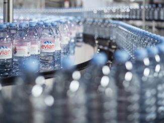 Danone, Coca-Cola et Nestlé s'engagent à préciser leurs promesses sur le plastique recyclé